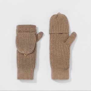 NWT Tan Knit Flip Top Mittens w/ Gold Button